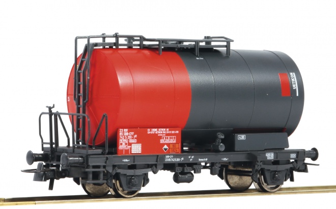 Tank car Uetikon<br /><a href='images/pictures/Roco/Roco-76970.jpg' target='_blank'>Full size image</a>